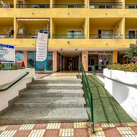 Studio In Los Cristianos, First Line Of The Beach Apartment Los Cristianos (Tenerife)