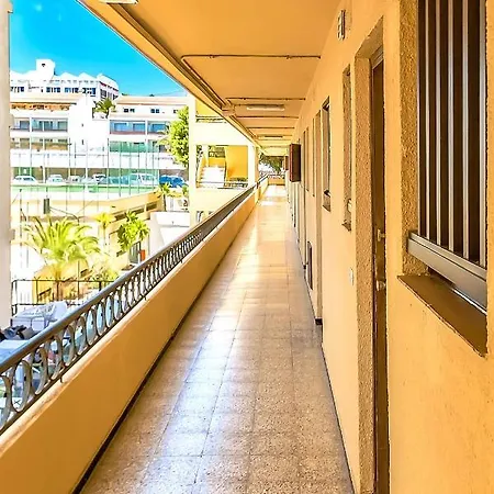 Apartment Studio In Los Cristianos, First Line Of The Beach *