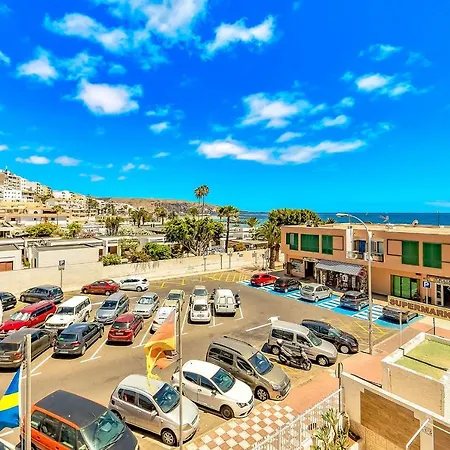 Studio In Los Cristianos, First Line Of The Beach Appartement *