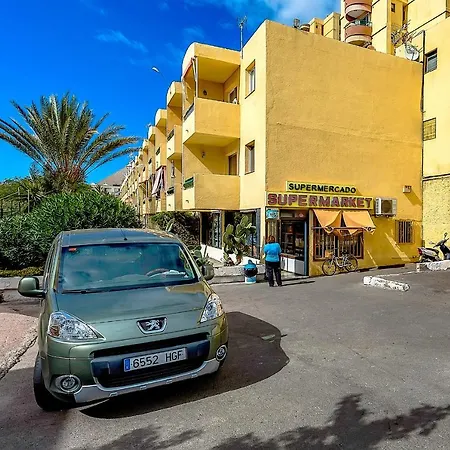 Studio In Los Cristianos, First Line Of The Beach * Los Cristianos (Tenerife)