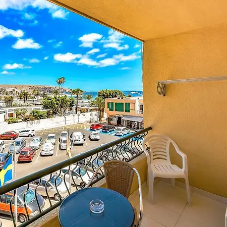 Studio In Los Cristianos, First Line Of The Beach Appartement *